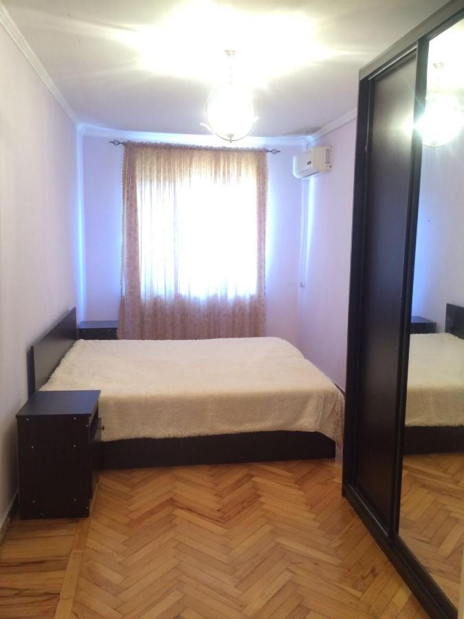 Квартира У Моря В Сухуме Sukhumi Luaran gambar